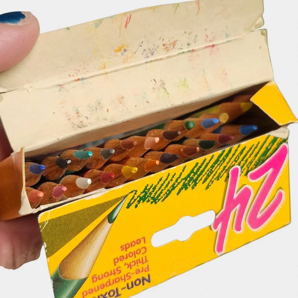 Crayola Art Set Kids Multicolor Vintage Oil Pastels & Colored Pencils
